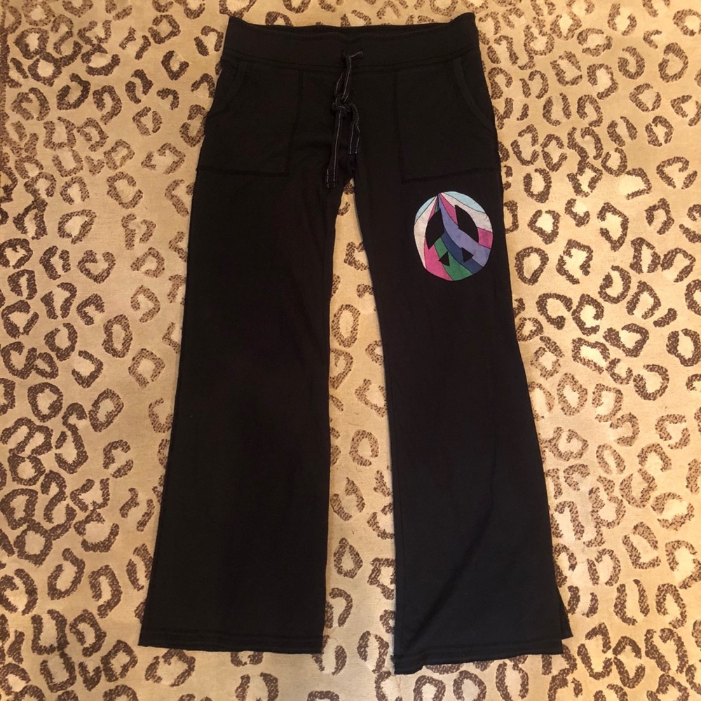 VS PINK pants